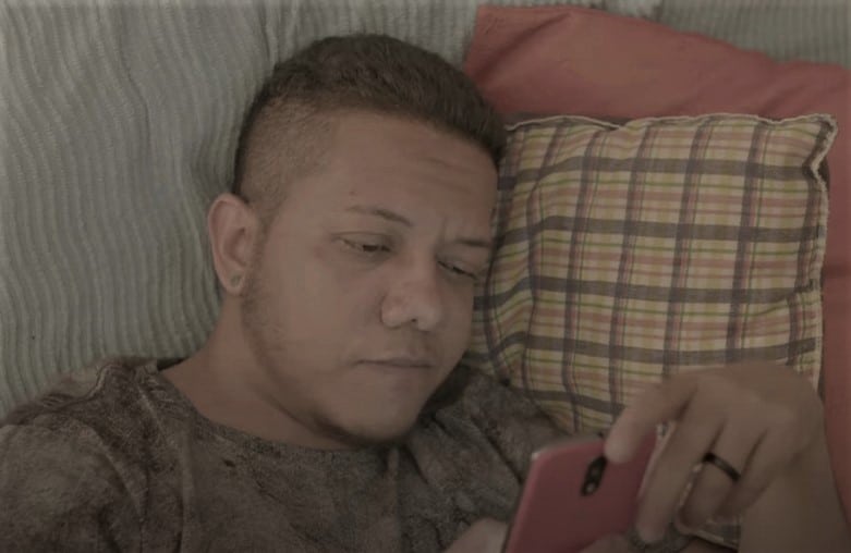 Você tem olhos tristes (curta)