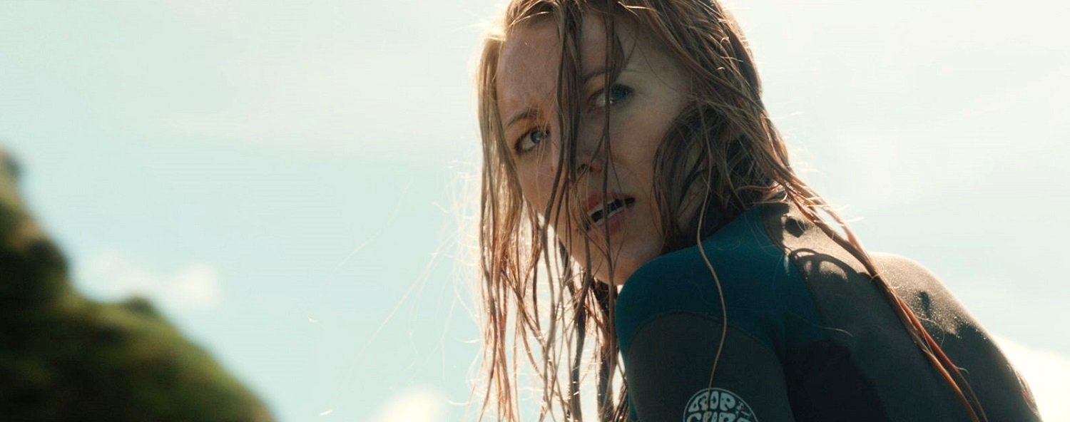 Are you ready to get wet: The Shallows | Filmotrope